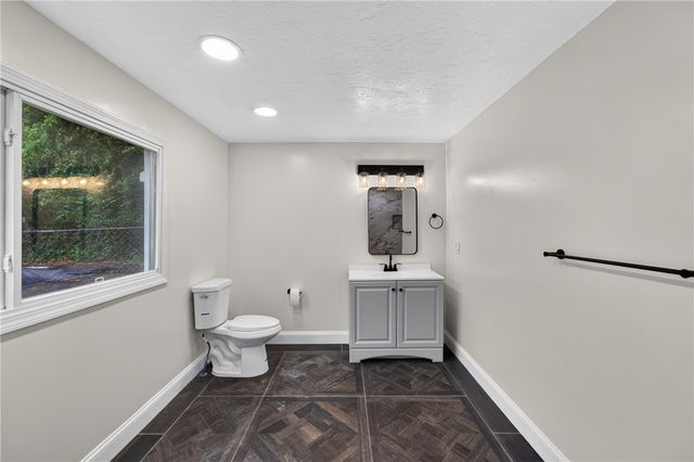 635 Iron Mine Hill Road, North Smithfield, RI 02896