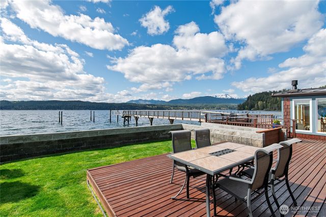 18511 NE North Shore Road, Tahuya, WA 98588