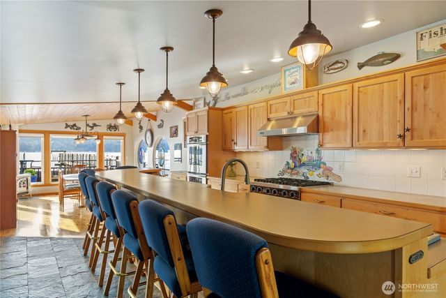 18511 NE North Shore Road, Tahuya, WA 98588