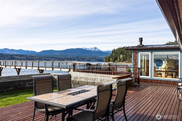 18511 NE North Shore Road, Tahuya, WA 98588