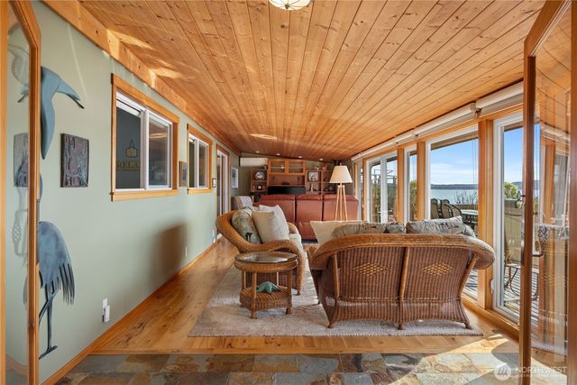 18511 NE North Shore Road, Tahuya, WA 98588