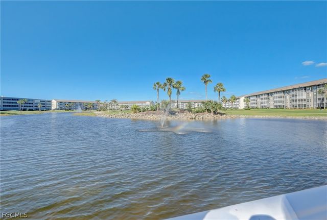 14771 Hole In 1 CIR 106, Fort Myers, FL 33919