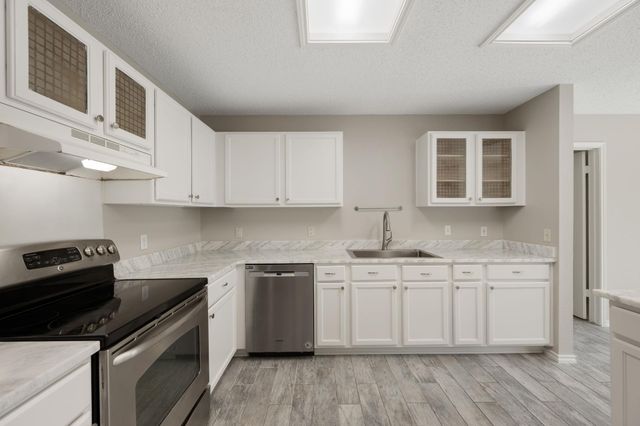 1908 Carriage Club DR, Cedar Park, TX 78613