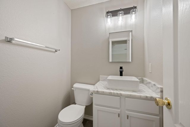 1908 Carriage Club DR, Cedar Park, TX 78613