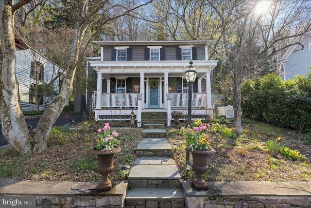3673 RIVER RD, Lumberville, PA 18933