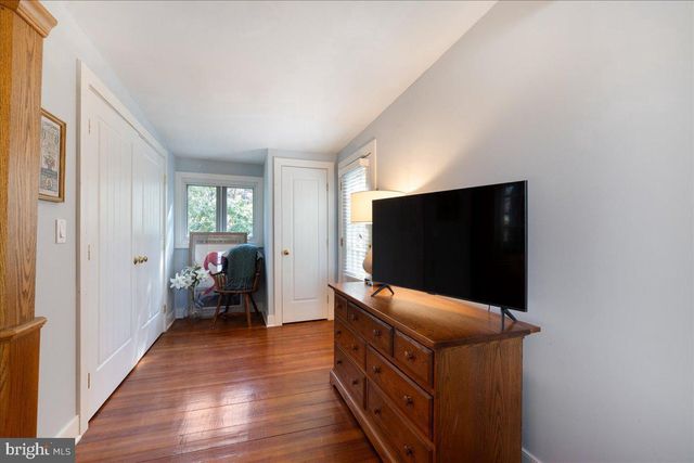 3673 RIVER RD, Lumberville, PA 18933