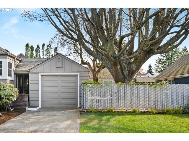 6430 Ne HANCOCK St, Portland, OR 97213