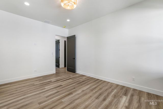 513 Falling Leaf Lane, Twin Falls, ID 83301