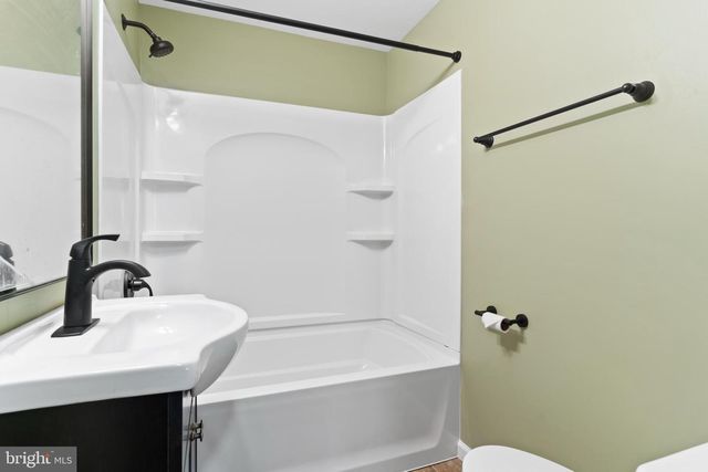251 E POMFRET ST, Carlisle, PA 17013