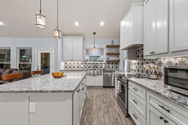 243 Brandon Way, Pottsboro, TX 75076