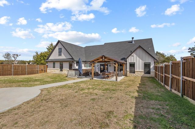 243 Brandon Way, Pottsboro, TX 75076