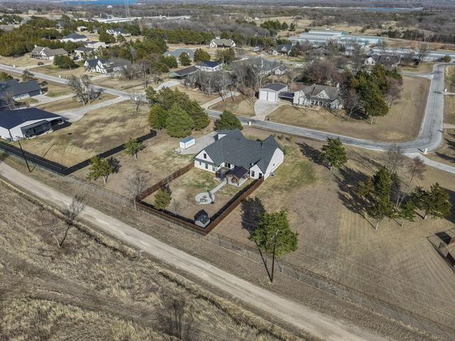 243 Brandon Way, Pottsboro, TX 75076