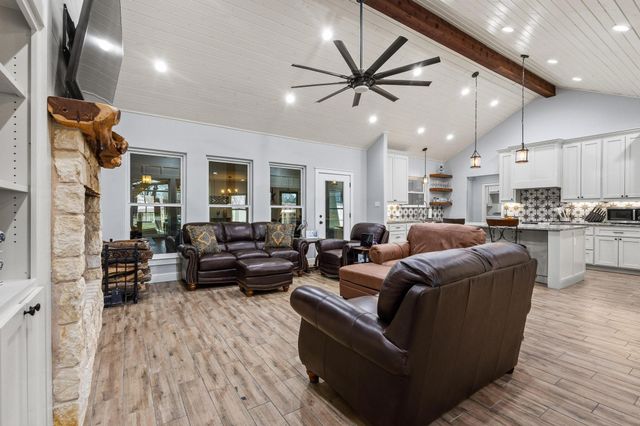 243 Brandon Way, Pottsboro, TX 75076