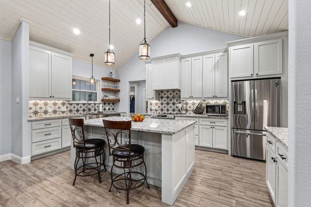 243 Brandon Way, Pottsboro, TX 75076