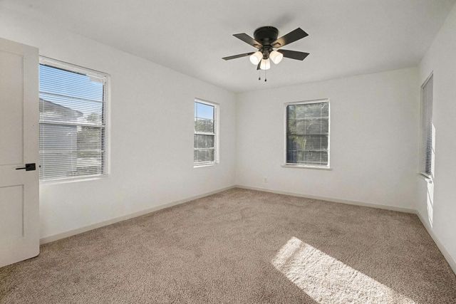 1126 1st Avenue N, Texas City, TX 77590