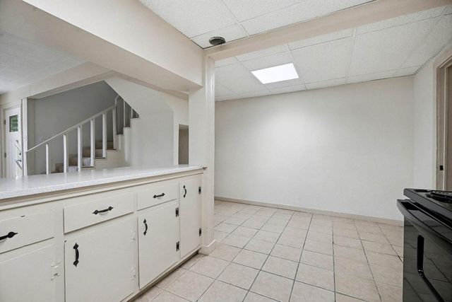 1126 1st Avenue N, Texas City, TX 77590