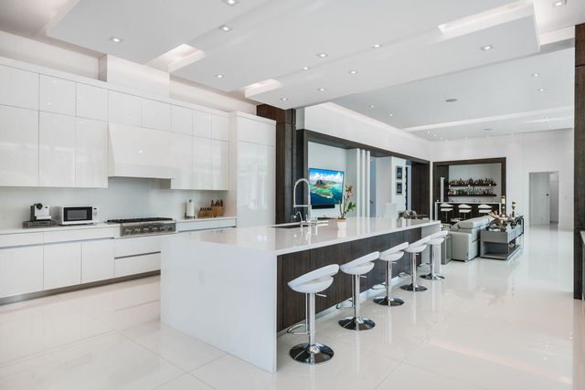 17106 Avenue Le Rivage, Boca Raton, FL 33496