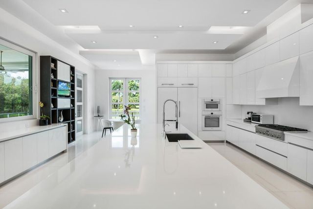 17106 Avenue Le Rivage, Boca Raton, FL 33496