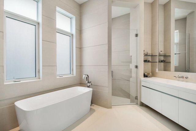 17106 Avenue Le Rivage, Boca Raton, FL 33496