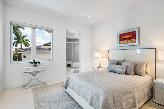 17106 Avenue Le Rivage, Boca Raton, FL 33496