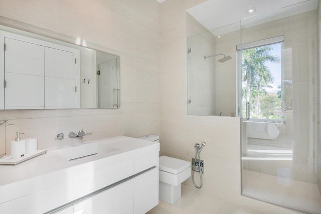 17106 Avenue Le Rivage, Boca Raton, FL 33496