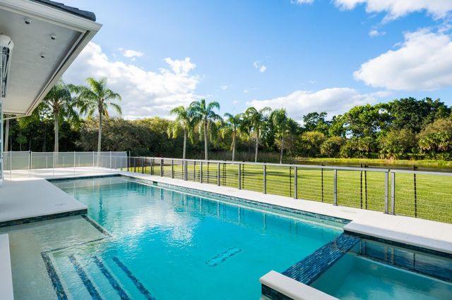 17106 Avenue Le Rivage, Boca Raton, FL 33496