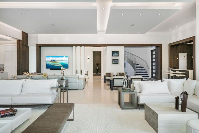 17106 Avenue Le Rivage, Boca Raton, FL 33496