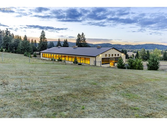 27520 ERICKSON Rd, Eugene, OR 97402