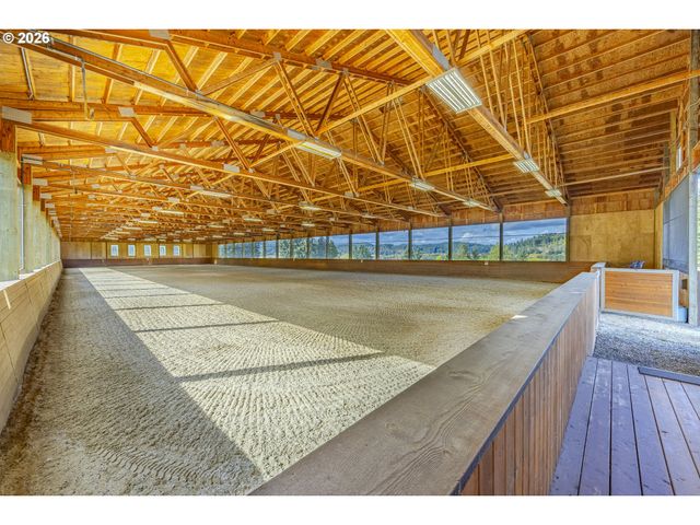 27520 ERICKSON Rd, Eugene, OR 97402