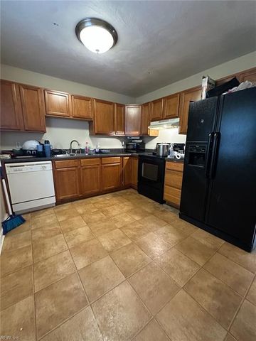 3866 Augustine CIR, Portsmouth, VA 23703