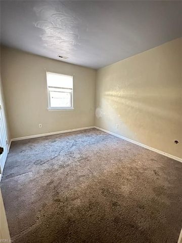 3866 Augustine CIR, Portsmouth, VA 23703