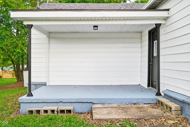 7951 S Nineveh Road, Nineveh, IN 46164