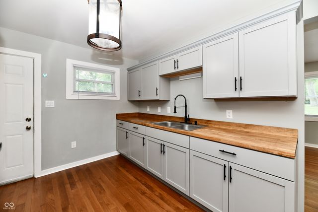 3034 E 35th Street, Indianapolis, IN 46218