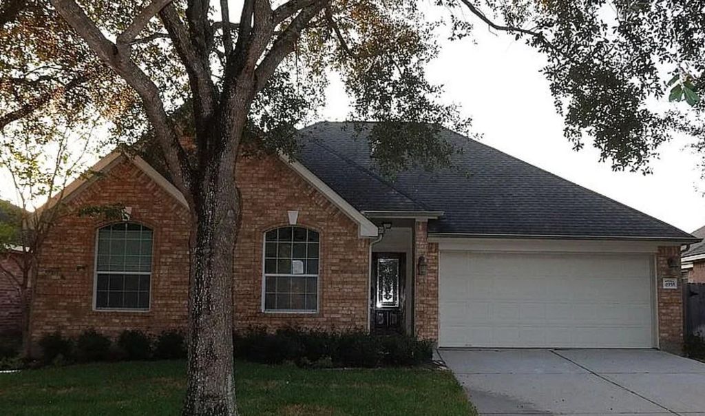 4935 Royal Arbor Lane, Houston, TX 77084