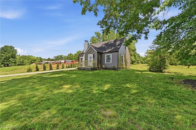 951 Bey Road, Akron, OH 44312