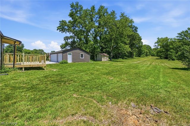951 Bey Road, Akron, OH 44312