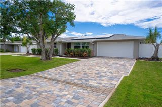 1640 N Flossmoor RD, Fort Myers, FL 33919