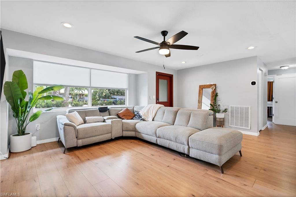 1640 N Flossmoor RD, FORT MYERS, FL 33919 — photo 3