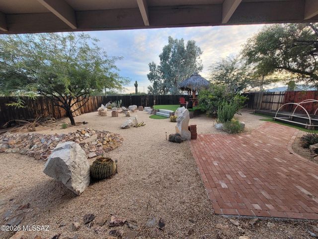 4001 W Treece Way, Tucson, AZ 85742
