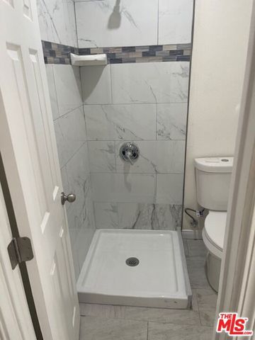 959 E 105th Street, Los Angeles, CA 90002