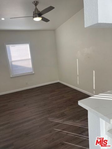 959 E 105th Street, Los Angeles, CA 90002