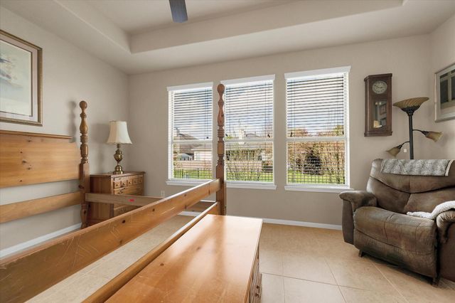 6946 Breezy Point, Willis, TX 77318