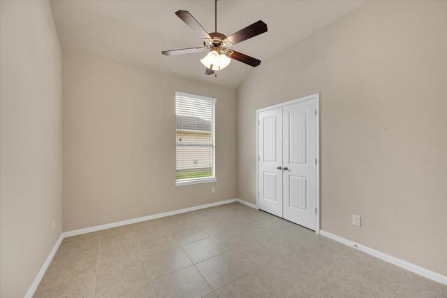 6946 Breezy Point, Willis, TX 77318