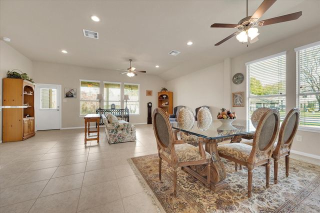 6946 Breezy Point, Willis, TX 77318