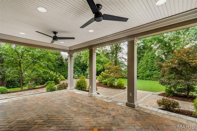 10928 Clayton Road, St Louis, MO 63131