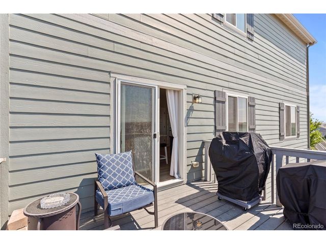 42835 Hawktree Cir, Elizabeth, CO 80107