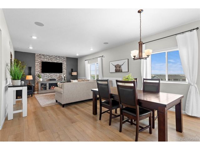 42835 Hawktree Cir, Elizabeth, CO 80107