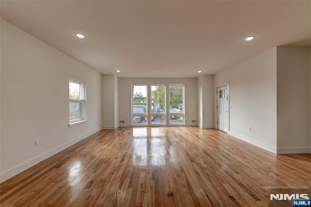 2 Cleveland Street 1, Belleville, NJ 07109