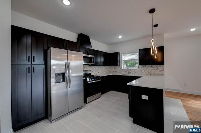 2 Cleveland Street 1, Belleville, NJ 07109