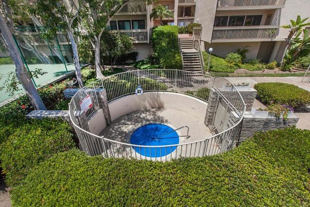353 S Sierra Ave 195, Solana Beach, CA 92075